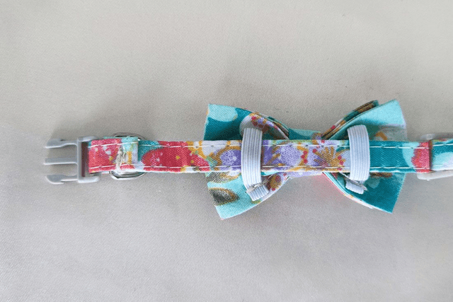 Floral Green Mini Collar